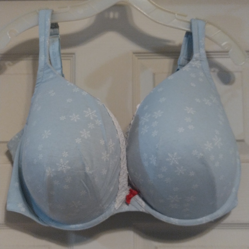Lane Bryant Cacique bra light blue & snowflake print under wire size 48DD
